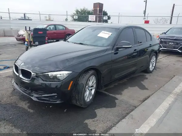 WBA8E1G33HNU17506 2017 BMW 3ER - Image 2