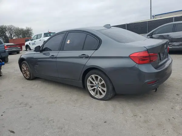 WBA8E1G33HNU18350 2017 BMW 3ER - Image 2