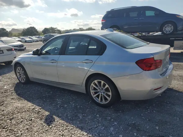 WBA8E1G33HNU18414 2017 BMW 3ER - Image 2