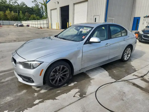 WBA8E1G34HNU17837 2017 BMW 3ER - Image 1