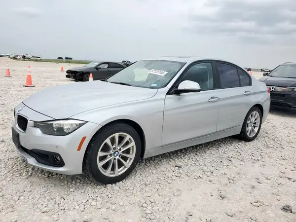 WBA8E1G35HNU18706 2017 BMW 3ER - Image 1