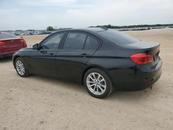 WBA8E1G37HNU17993 2017 BMW 3ER - Image 2