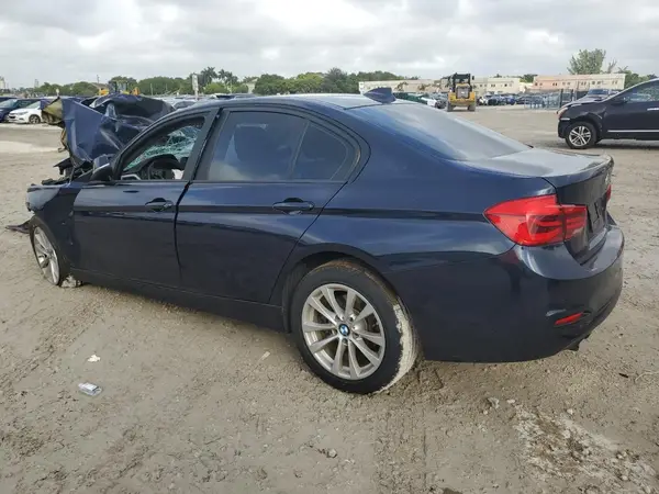 WBA8E1G37HNU18934 2017 BMW 3ER - Image 2