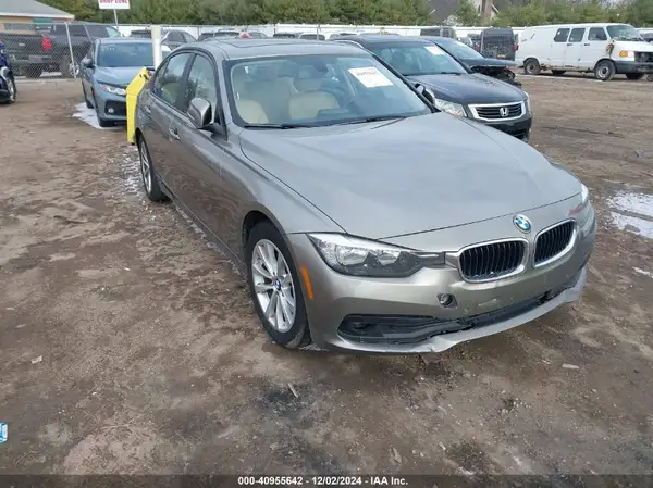 WBA8E1G38HNU18201 2017 BMW 3ER - Image 1