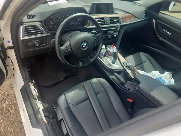 WBA8E1G39HNU18904 2017 BMW 3ER - Image 8
