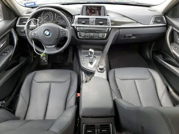 WBA8E1G3XHNU15476 2017 BMW 3ER - Image 8