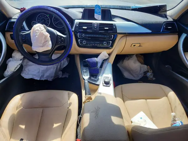 WBA8E1G3XHNU15672 2017 BMW 3ER - Image 8