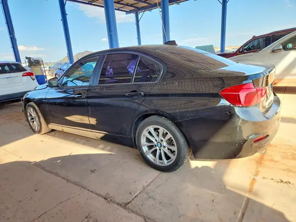 WBA8E1G50GNT34678 2016 BMW 3ER - Image 2