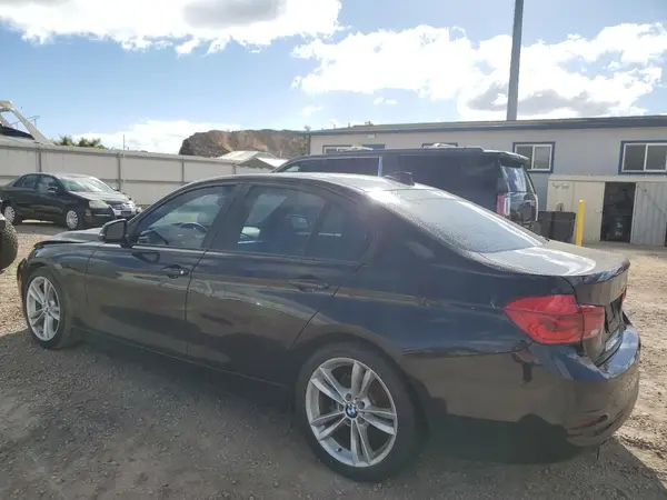 WBA8E1G50GNT99188 2016 BMW 3ER - Image 2