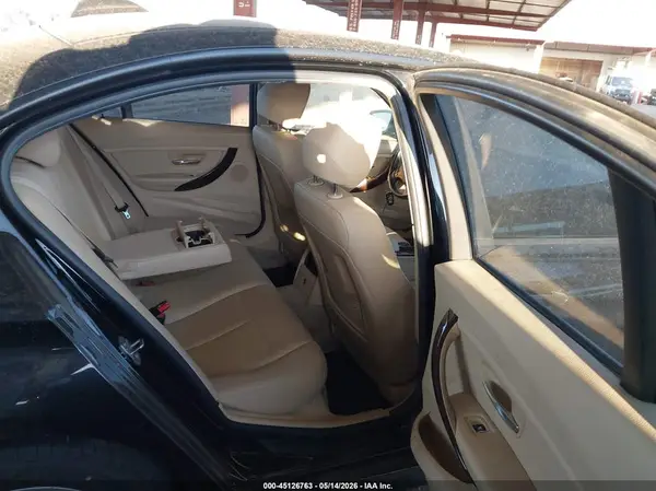 WBA8E1G50GNU12179 2016 BMW 3ER - Image 8