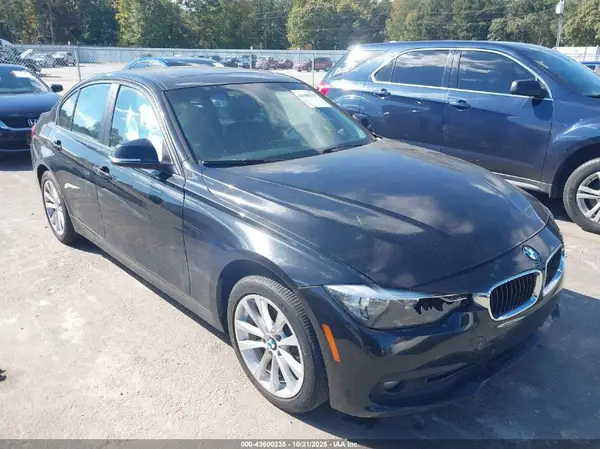 WBA8E1G50HNU12491 2017 BMW 3ER - Image 1