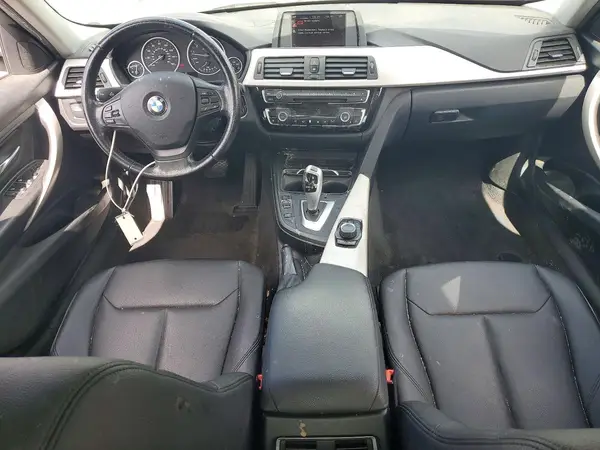 WBA8E1G50HNU14144 2017 BMW 3ER - Image 8