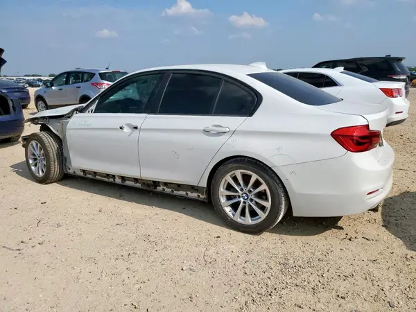 WBA8E1G50HNU14791 2017 BMW 3ER - Image 2