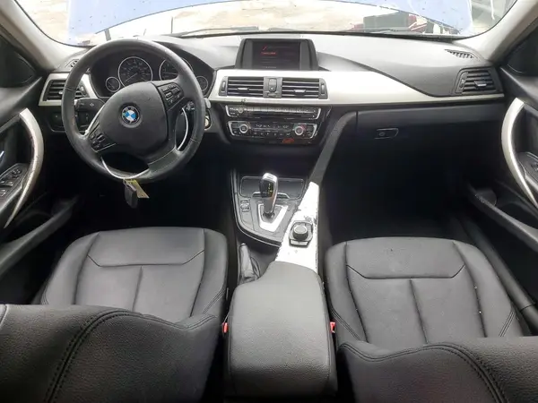 WBA8E1G50JNU89805 2018 BMW 3ER - Image 8