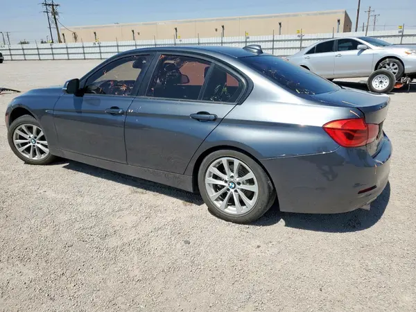 WBA8E1G50JNU93644 2018 BMW 3ER - Image 2
