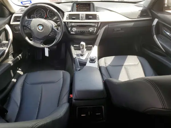 WBA8E1G51HNU12869 2017 BMW 3ER - Image 8