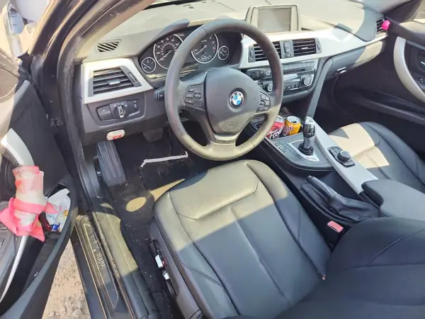 WBA8E1G51HNU13374 2017 BMW 3ER - Image 8