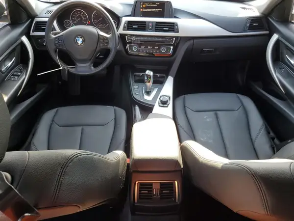WBA8E1G51HNU13536 2017 BMW 3ER - Image 8