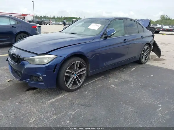 WBA8E1G51HNU14928 2017 BMW 3ER - Image 2