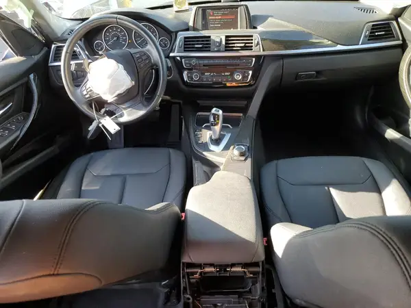 WBA8E1G51JNU88923 2018 BMW 3ER - Image 8