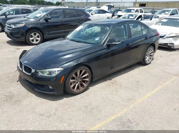 WBA8E1G51JNU89313 2018 BMW 3ER - Image 2