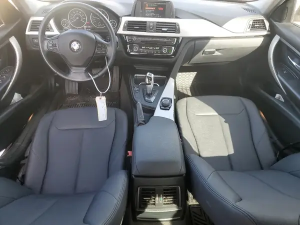 WBA8E1G51JNU93104 2018 BMW 3ER - Image 8