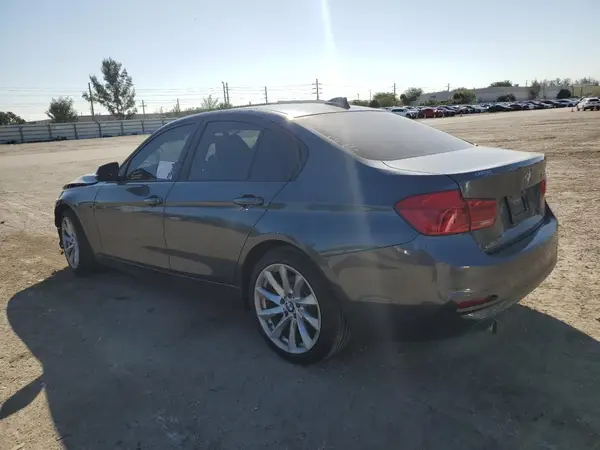 WBA8E1G51JNU93460 2018 BMW 3ER - Image 2