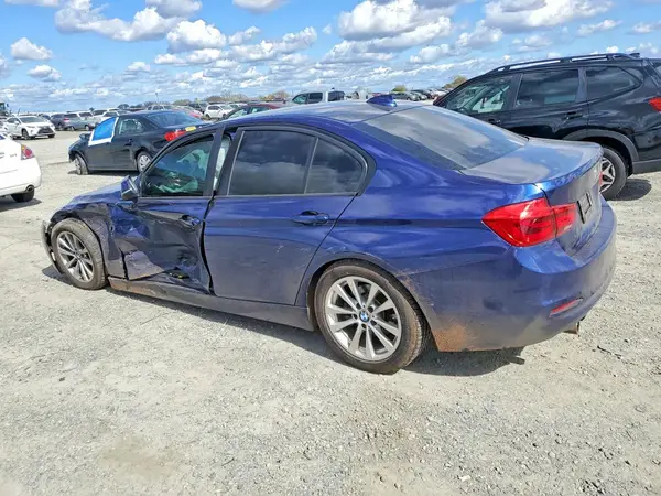 WBA8E1G52HNU15103 2017 BMW 3ER - Image 2