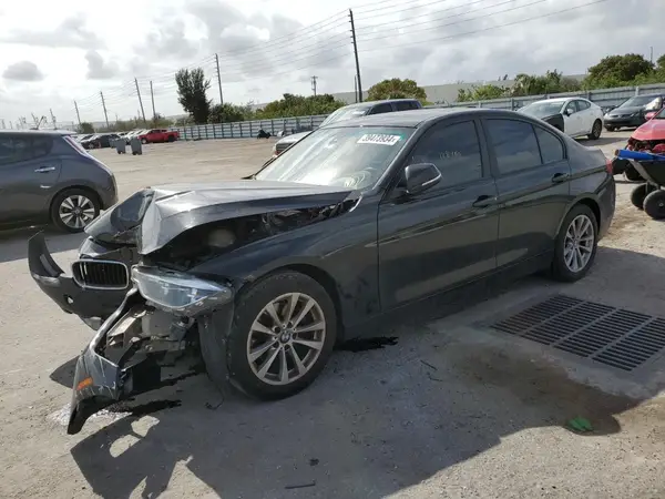 WBA8E1G52JNU89224 2018 BMW 3ER - Image 1
