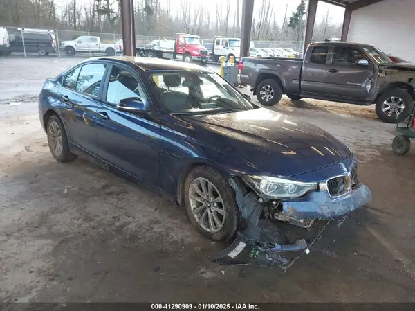 WBA8E1G52JNU91653 2018 BMW 3ER - Image 1