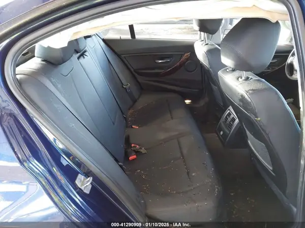 WBA8E1G52JNU91653 2018 BMW 3ER - Image 8