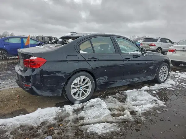 2018 BMW 3 Series COPART lot 94564975 auction photo 3