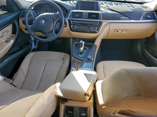 WBA8E1G52JNU92706 2018 BMW 3ER - Image 8
