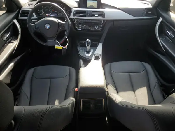 WBA8E1G52JNU93371 2018 BMW 3ER - Image 8