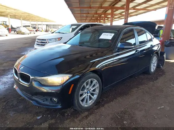 WBA8E1G53GNT37798 2016 BMW 3ER - Image 2