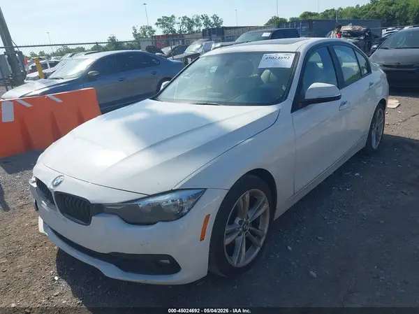 WBA8E1G53GNU10362 2016 BMW 3ER - Image 2