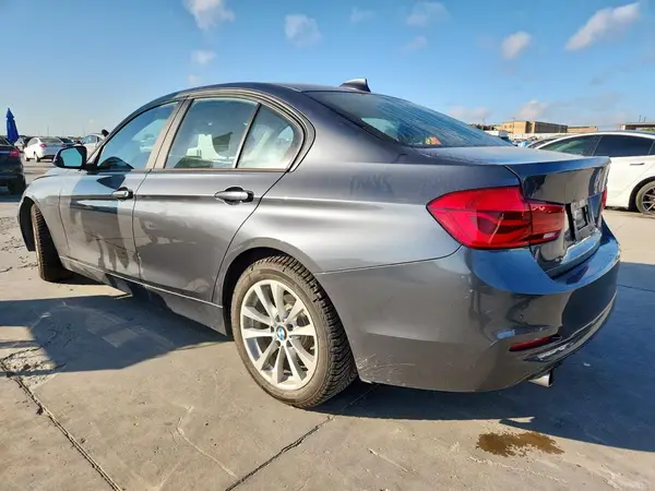WBA8E1G53GNU11446 2016 BMW 3ER - Image 2