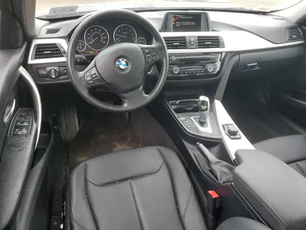 WBA8E1G53HNU13439 2017 BMW 3ER - Image 8