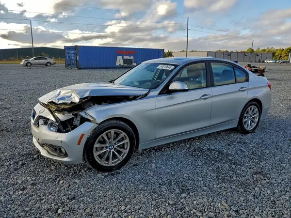 WBA8E1G53HNU14350 2017 BMW 3ER - Image 1