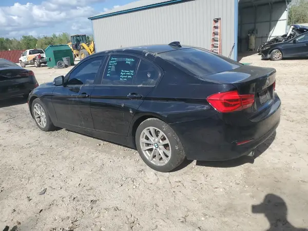 WBA8E1G53JNU89992 2018 BMW 3ER - Image 2