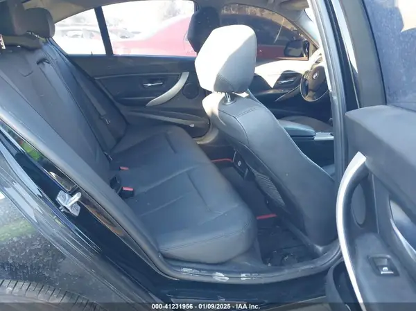 WBA8E1G53JNU91600 2018 BMW 3ER - Image 8