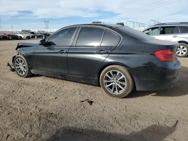 WBA8E1G53JNU92567 2018 BMW 3ER - Image 2