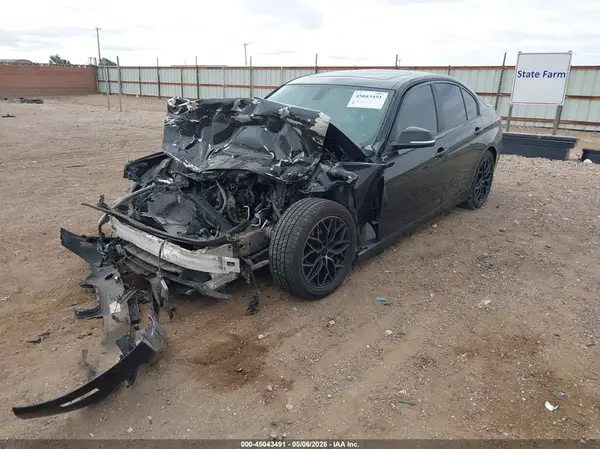 WBA8E1G54GNT33856 2016 BMW 3ER - Image 2