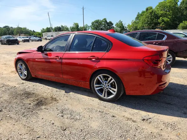 WBA8E1G54GNT36014 2016 BMW 3ER - Image 2