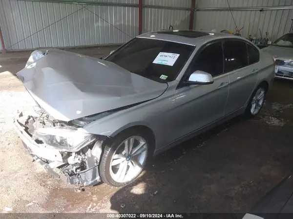 WBA8E1G54GNT37552 2016 BMW 3ER - Image 2