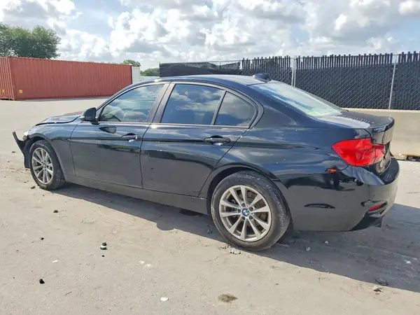 WBA8E1G54GNT37910 2016 BMW 3ER - Image 2