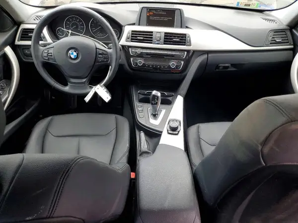 WBA8E1G54GNT37986 2016 BMW 3ER - Image 8