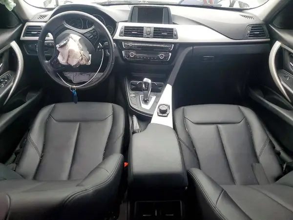 WBA8E1G54GNT38040 2016 BMW 3ER - Image 8