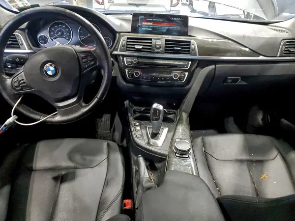 WBA8E1G54HNU13174 2017 BMW 3ER - Image 8