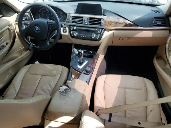 WBA8E1G54JNU89774 2018 BMW 3ER - Image 8